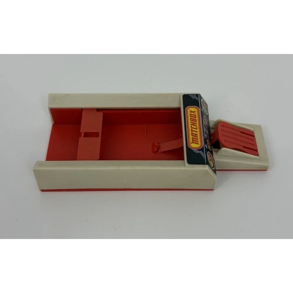 Vintage Matchbox Trick Shifters Base Launcher 1984 Tested Working 924201